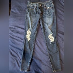 American Eagle Outfitters Women's Ripped Blue Skinny Jeans